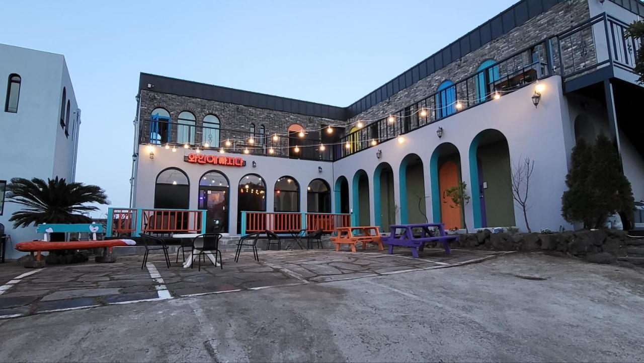 Aewol Coast 34 Hotel Jeju Exterior foto