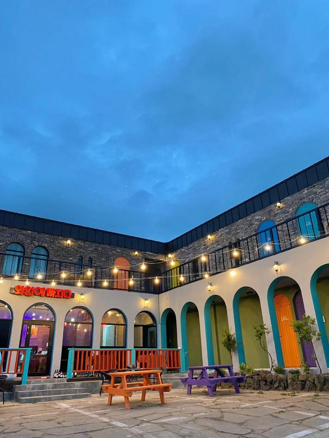 Aewol Coast 34 Hotel Jeju Exterior foto